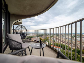 Hotel Tower I 26th floor I Boxspring I Nespresso